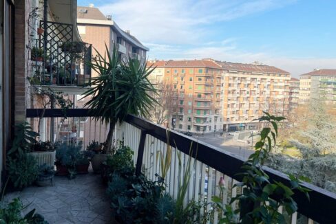 balcone piazza b 20126